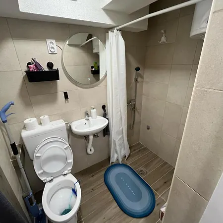 Delfin Apartment *