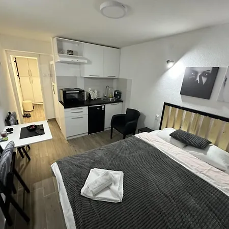 Delfin Apartment Kragujevac